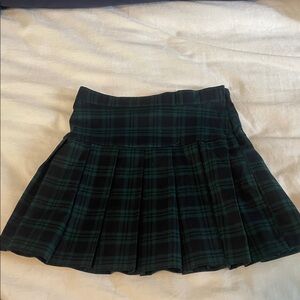 H&M Green and Black Plaid Mini Skirt
